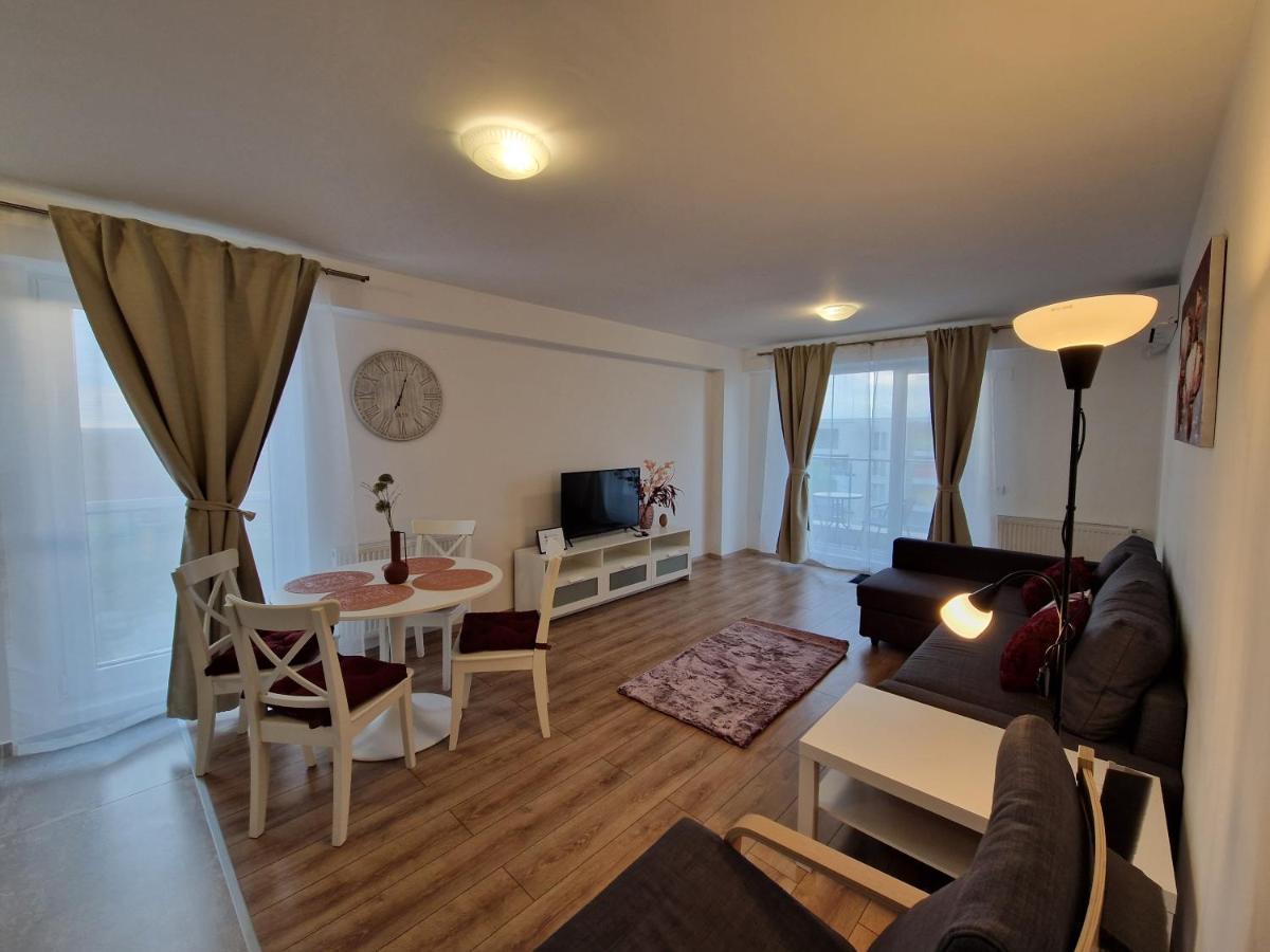 Sky Airport Residence Otopeni Esterno foto