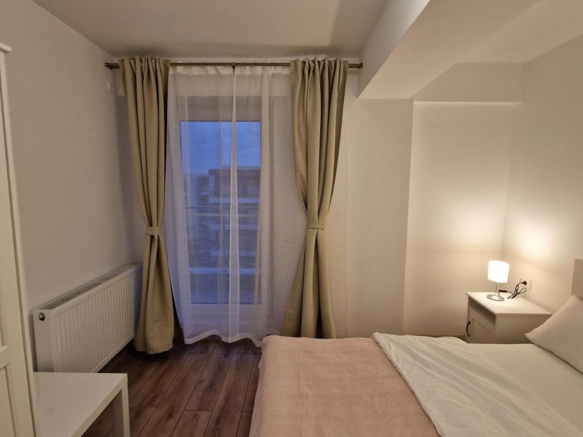 Sky Airport Residence Otopeni Esterno foto